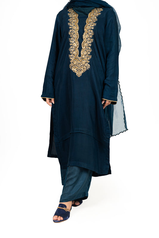 3 Pc Raw Silk Blue Embroidered Suit - Image 5